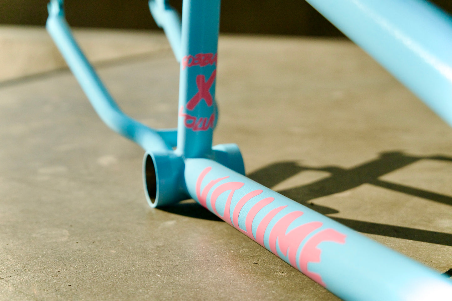 Volume x 503 BMX - Voyager XL Frame Nuclear Blue