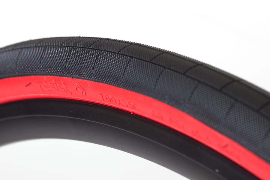 Nomad Tire