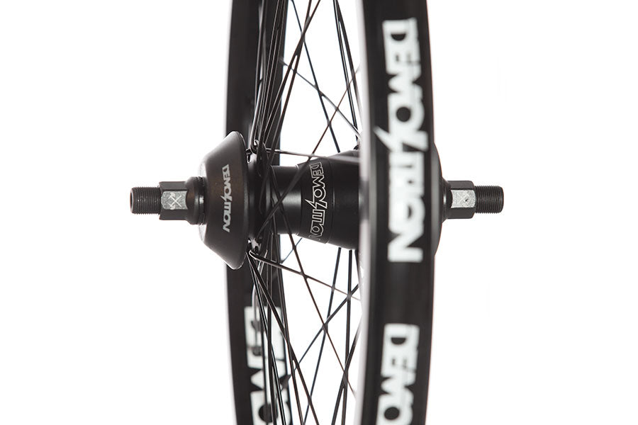 x FAST and LOOSE Whistler Lite Cassette Wheelset